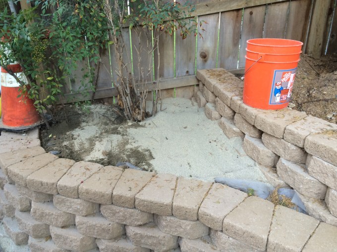 Tiger's Toidy. A pristine sandbox in a secluded, private location. It pays to be a cat!